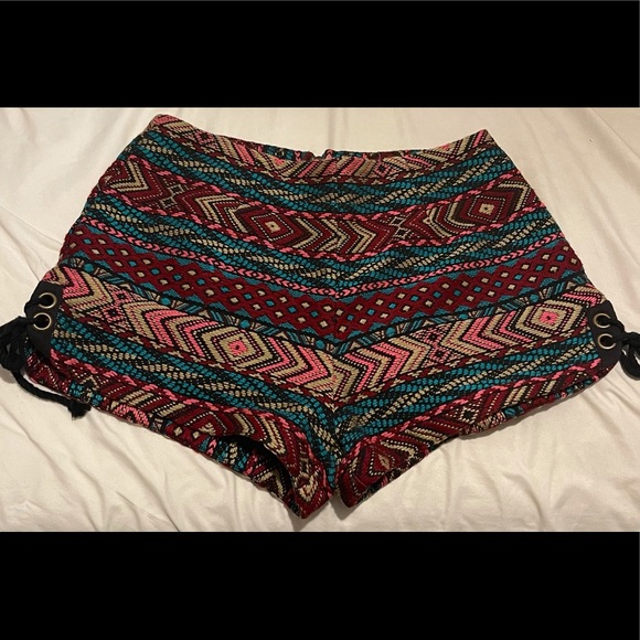 Pants - Eoote shorts